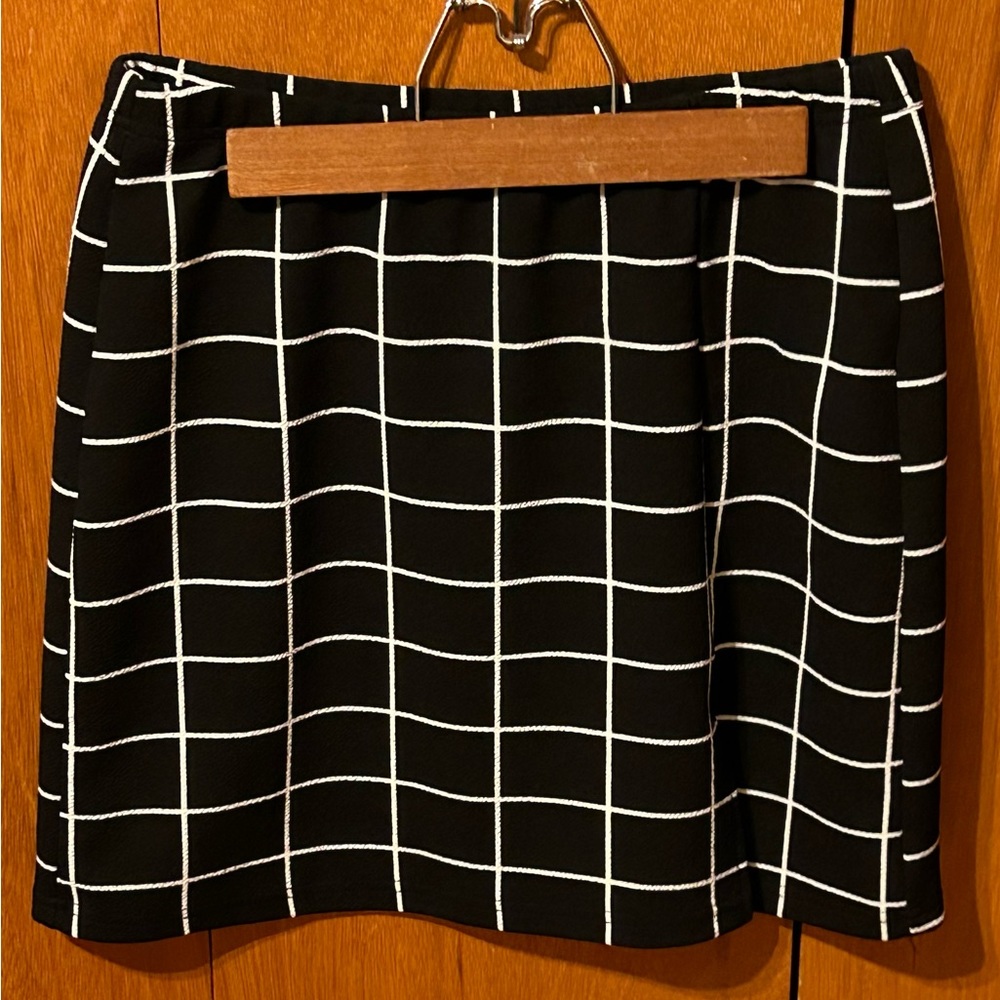 Women’s Skirt